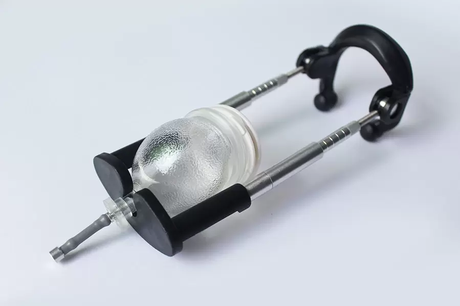 extender to increase the size of the penis